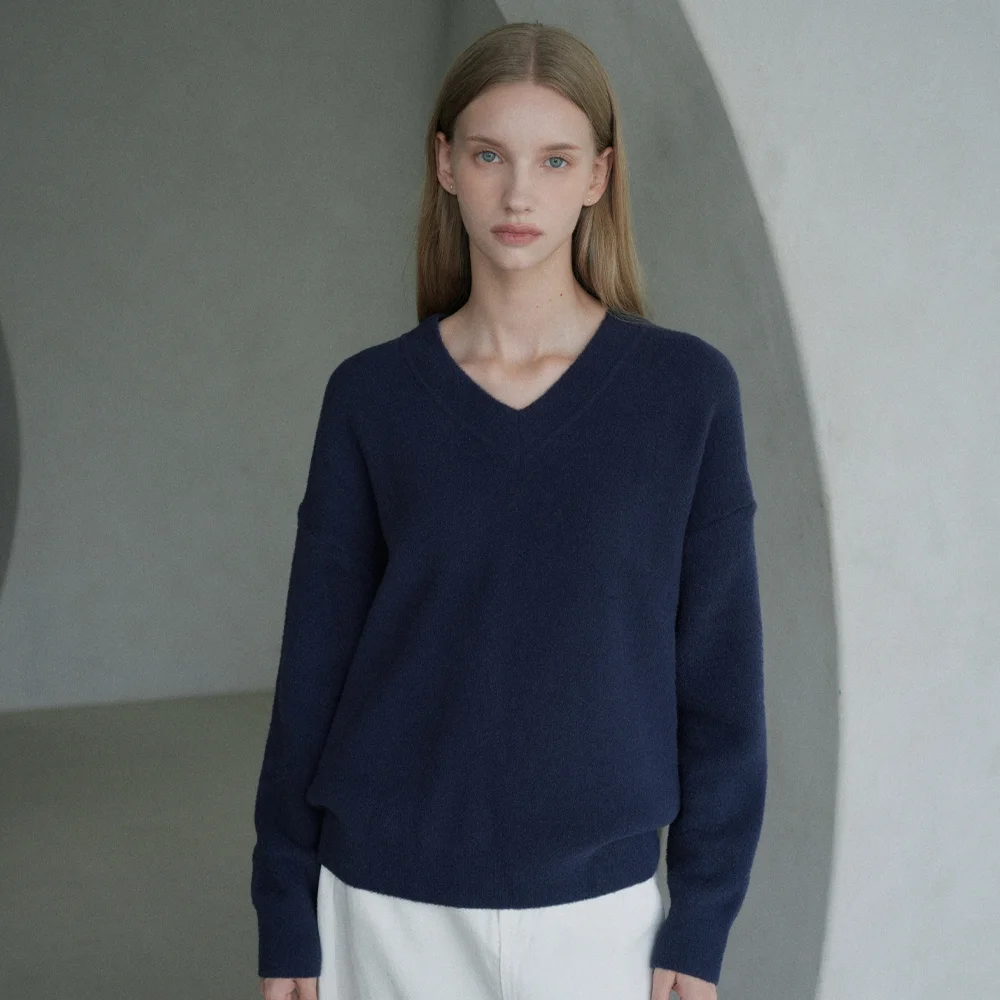 V-neck Reverse Knit (navy)