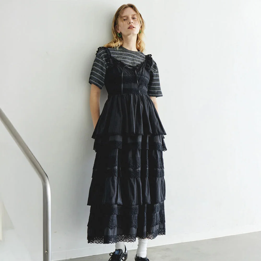 (W) MULTI FABRIC DOCKING LACE DRESS (BLACK)