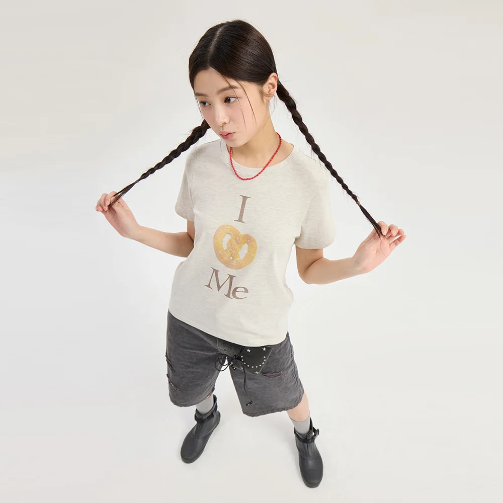 Chouetties by LUCKY CHOUETTE_Slim Fit Graphic Short Sleeve T-Shirt (otmeal) LATAX26360OTM