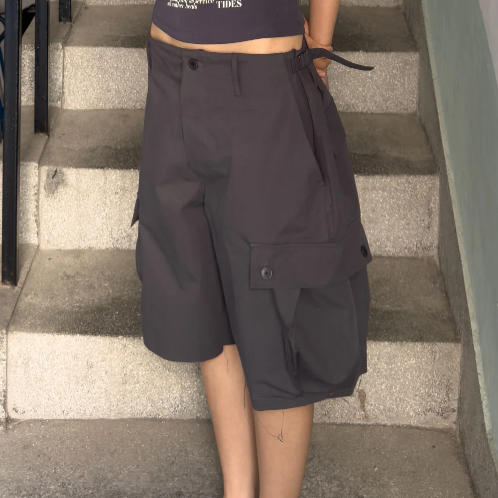 Buckle Cargo Shorts - Charcoal