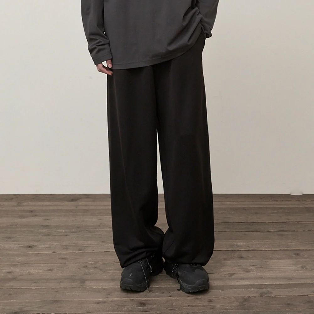 BACK POCKET GLITTER SWEATPANTS FOR MEN IN BLACK