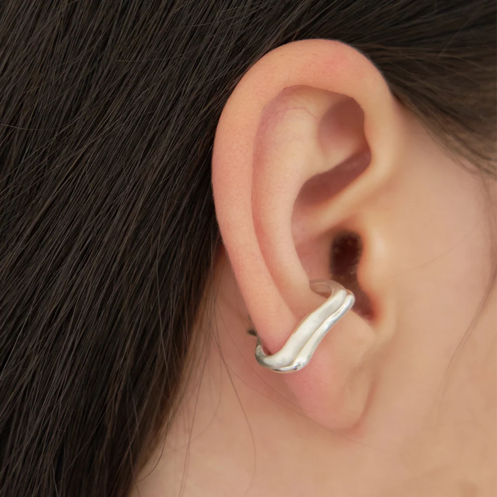 Slim Loop Ear Cuff
