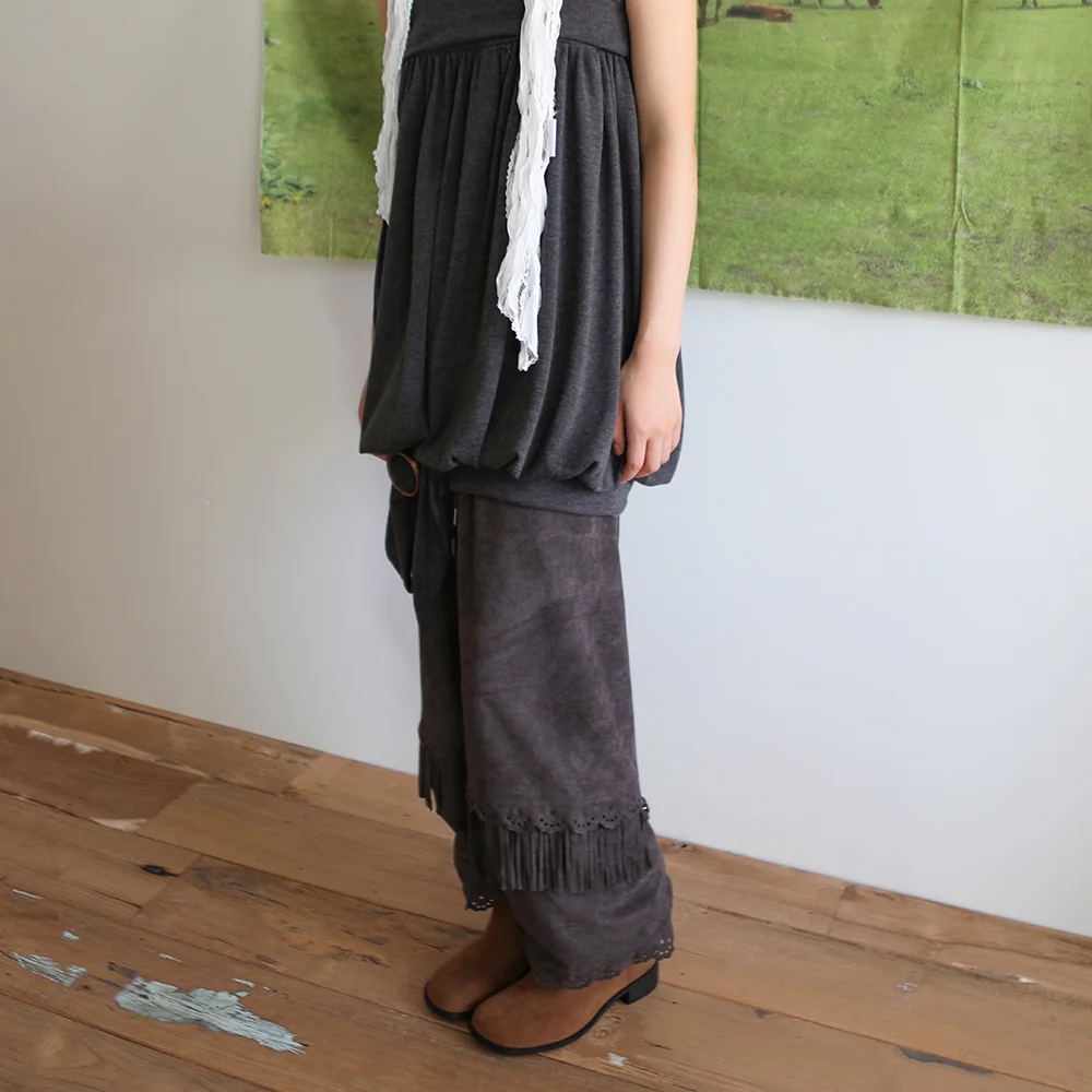 SUEDE FRINGE LACE CUT PANTS CAHRCOAL