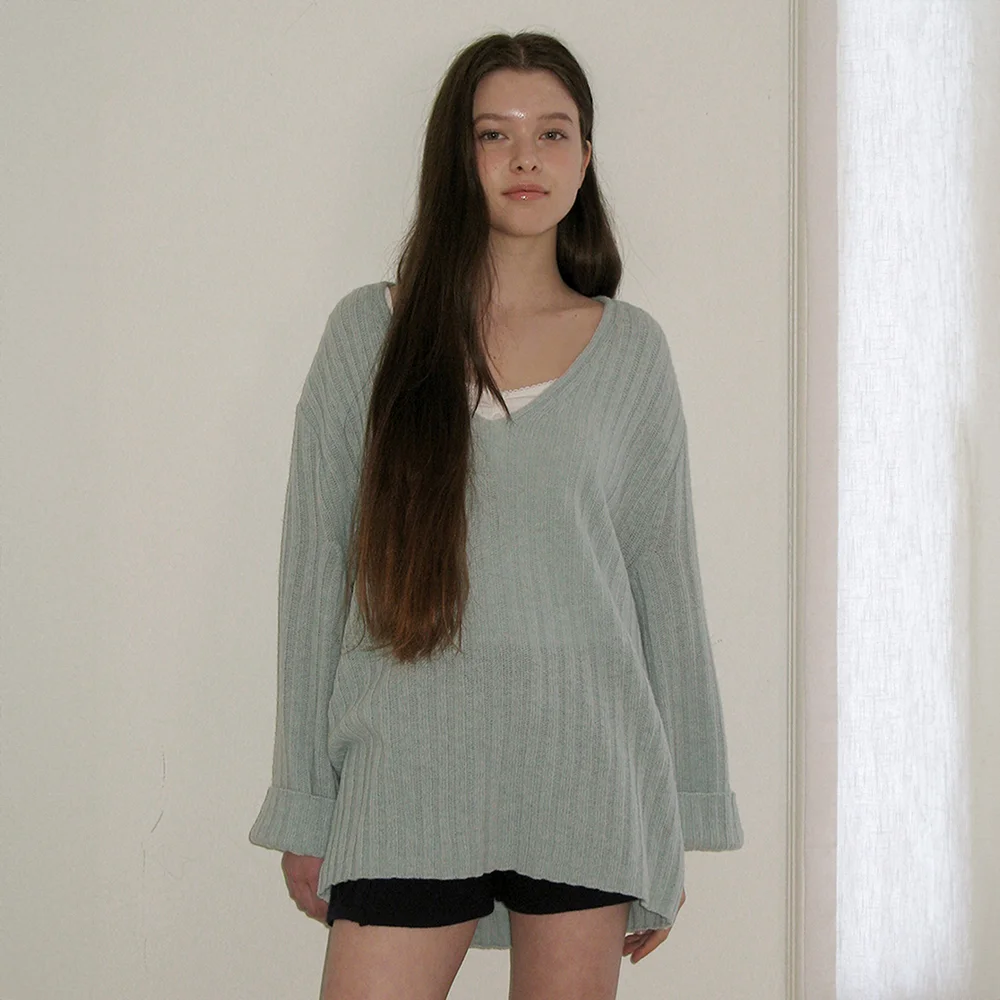 Veggie V-Neck Knit - Light Blue