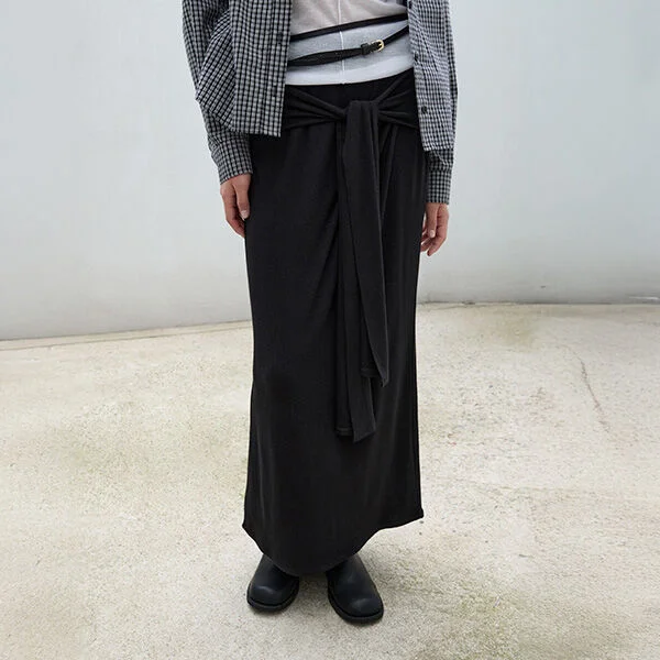 FRONT TIE LONG SKIRT BLACK