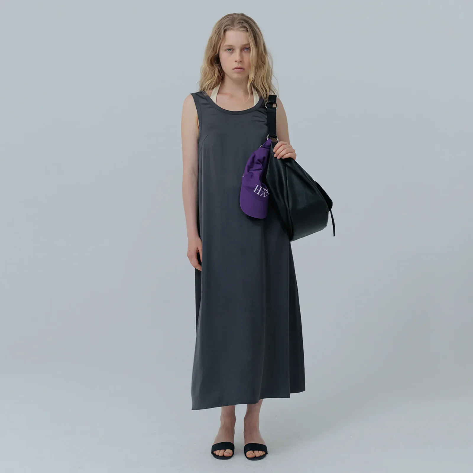 a glossy dress (charcoal)