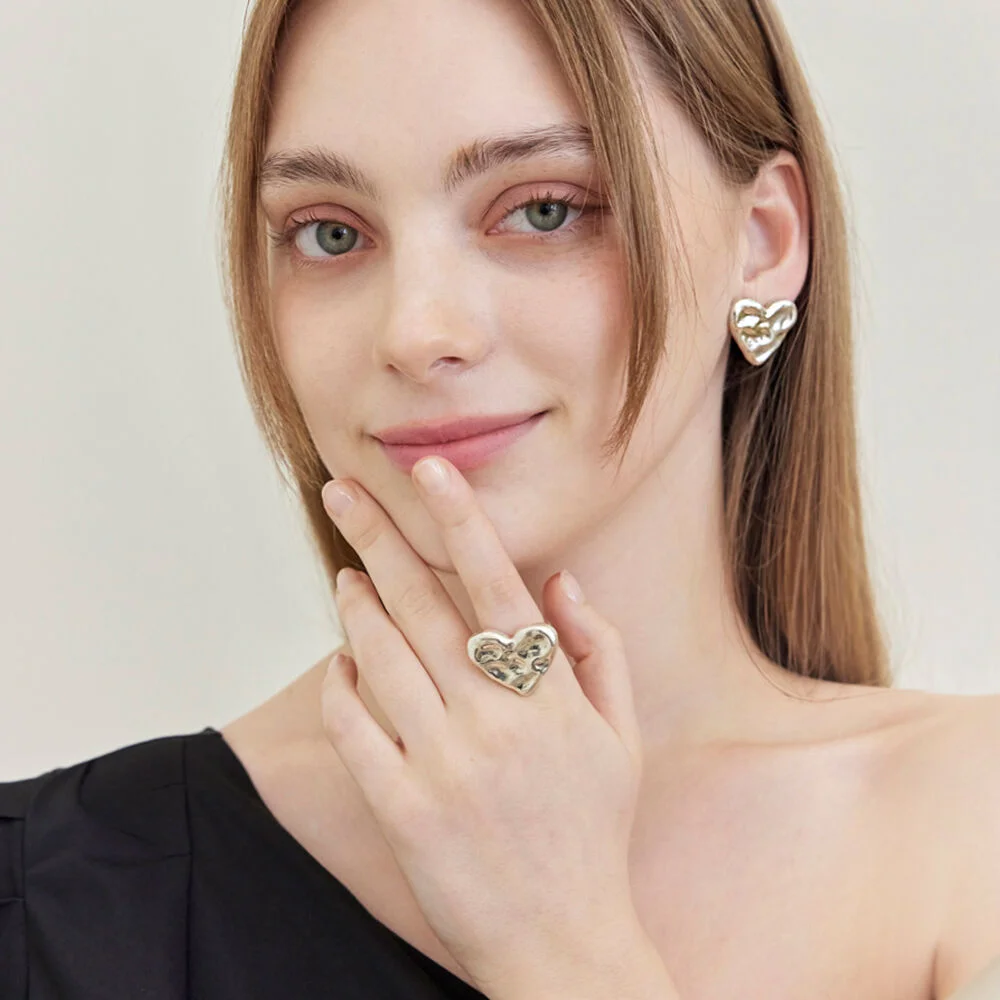 Bumpy Heart Earring
