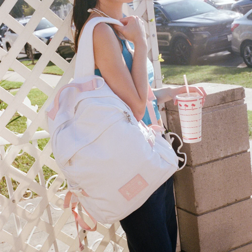 MILK BERRY BACKPACK 背包 - WHITE