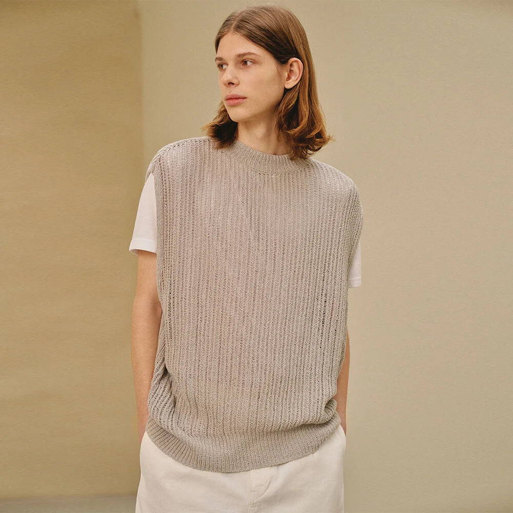 Plain Knit Vest_ Light Grey