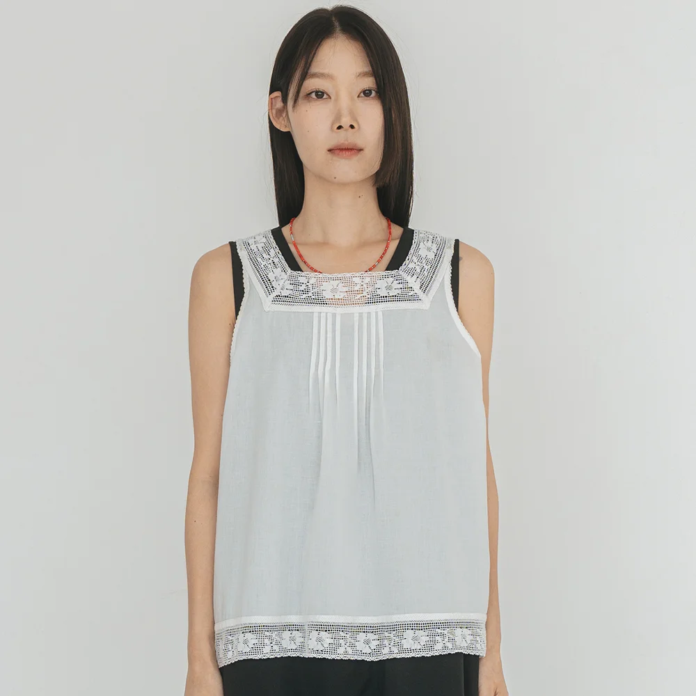 Square-neck Lace White Blouse
