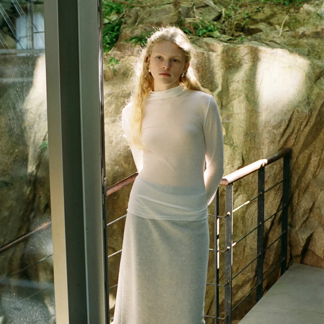 Wool turtle neck t-shirt (white / light gray / melange gray / dark gray)