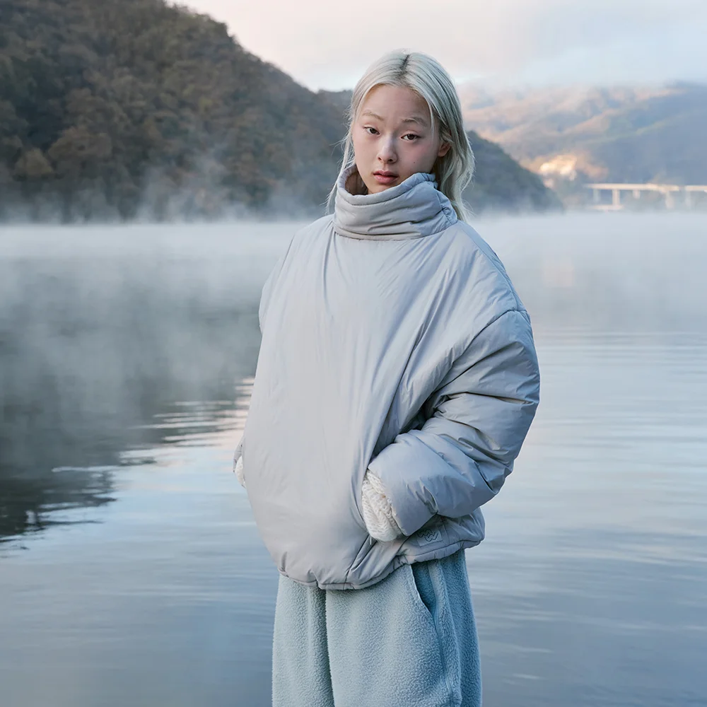 Shelter Padded Top- 2Colors