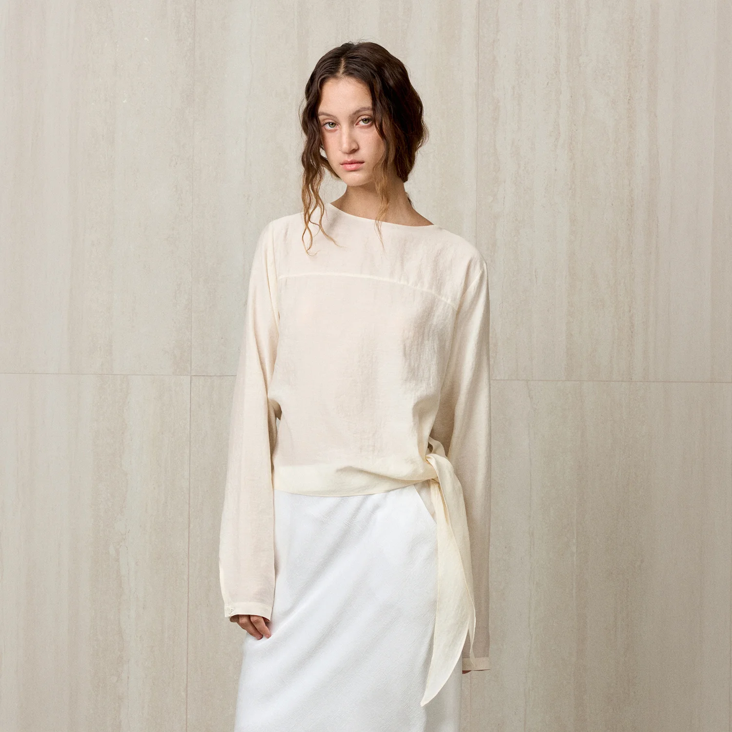 SIDE TIE BLOUSE PEARL