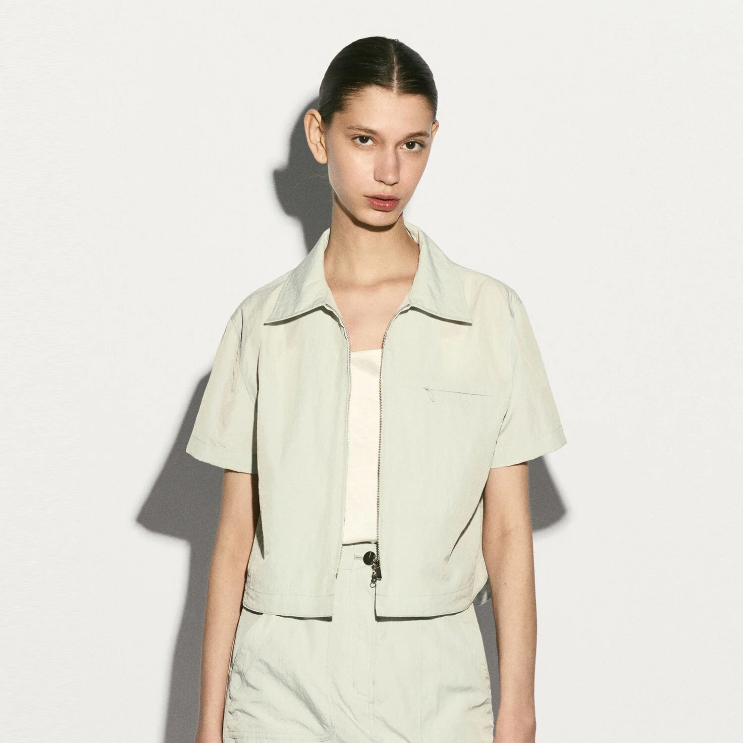 ZIP UP NYLON JACKET