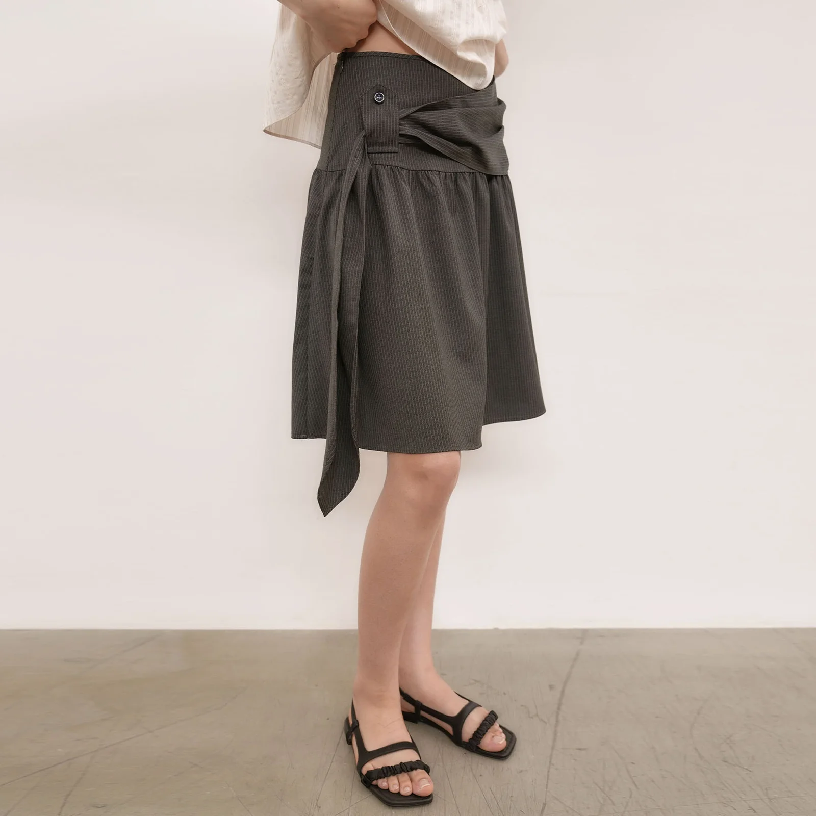 STRIPE MIDI SKIRT