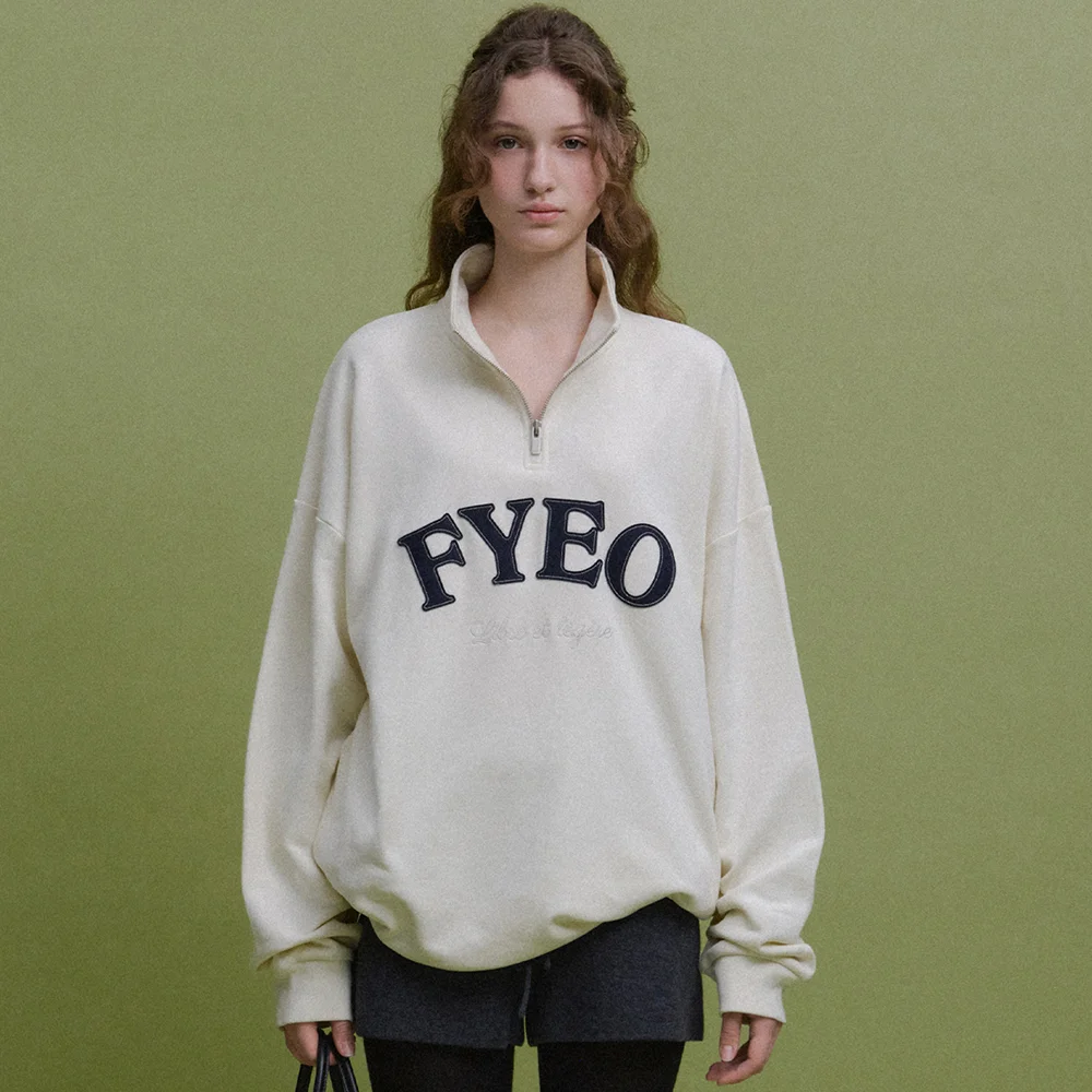 Essential Logo Half Zip-up (Ivory)
