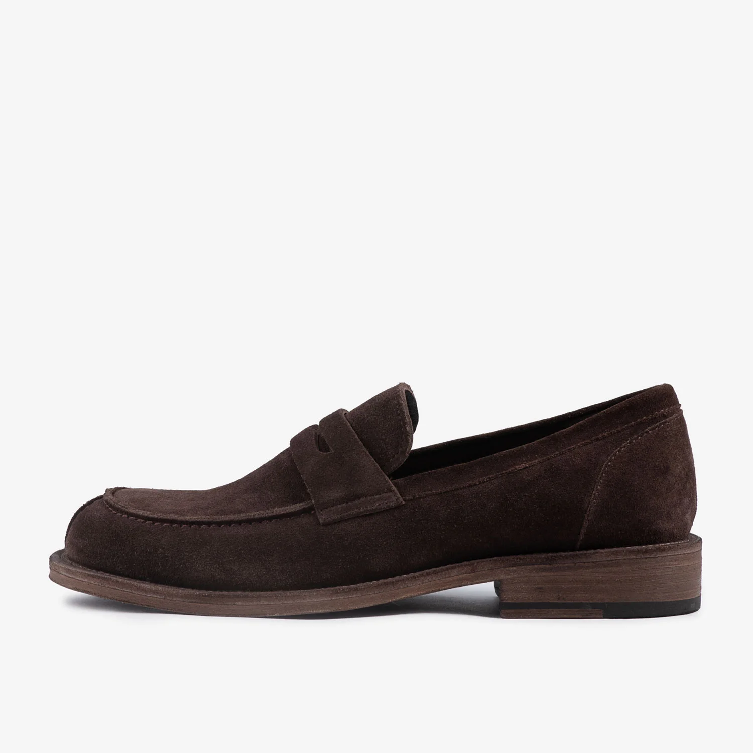 Loa_Brown