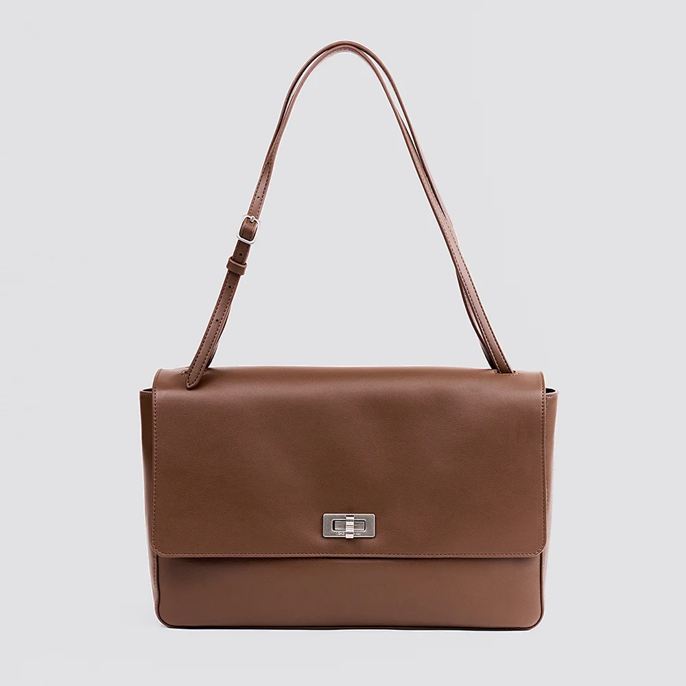 messenger BAG medium - brown