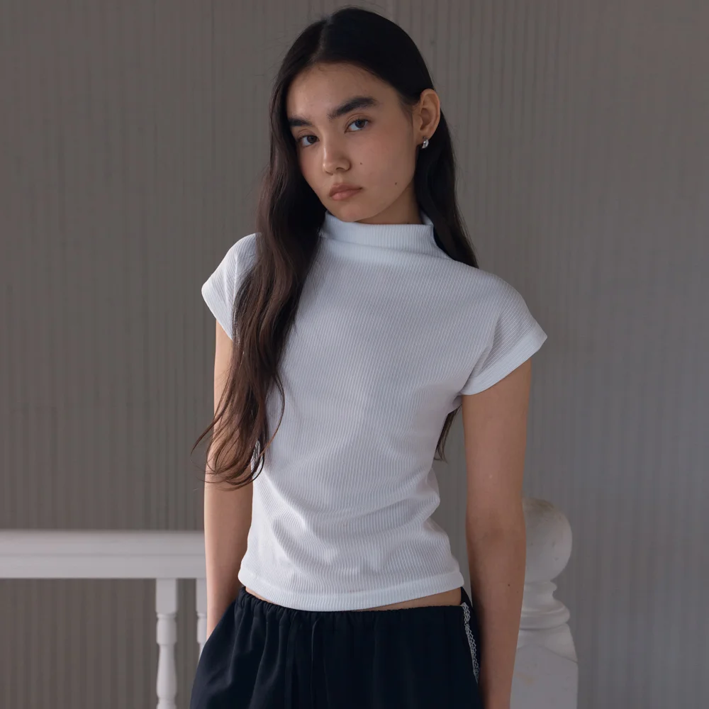 Half-neck Rib Top (White)