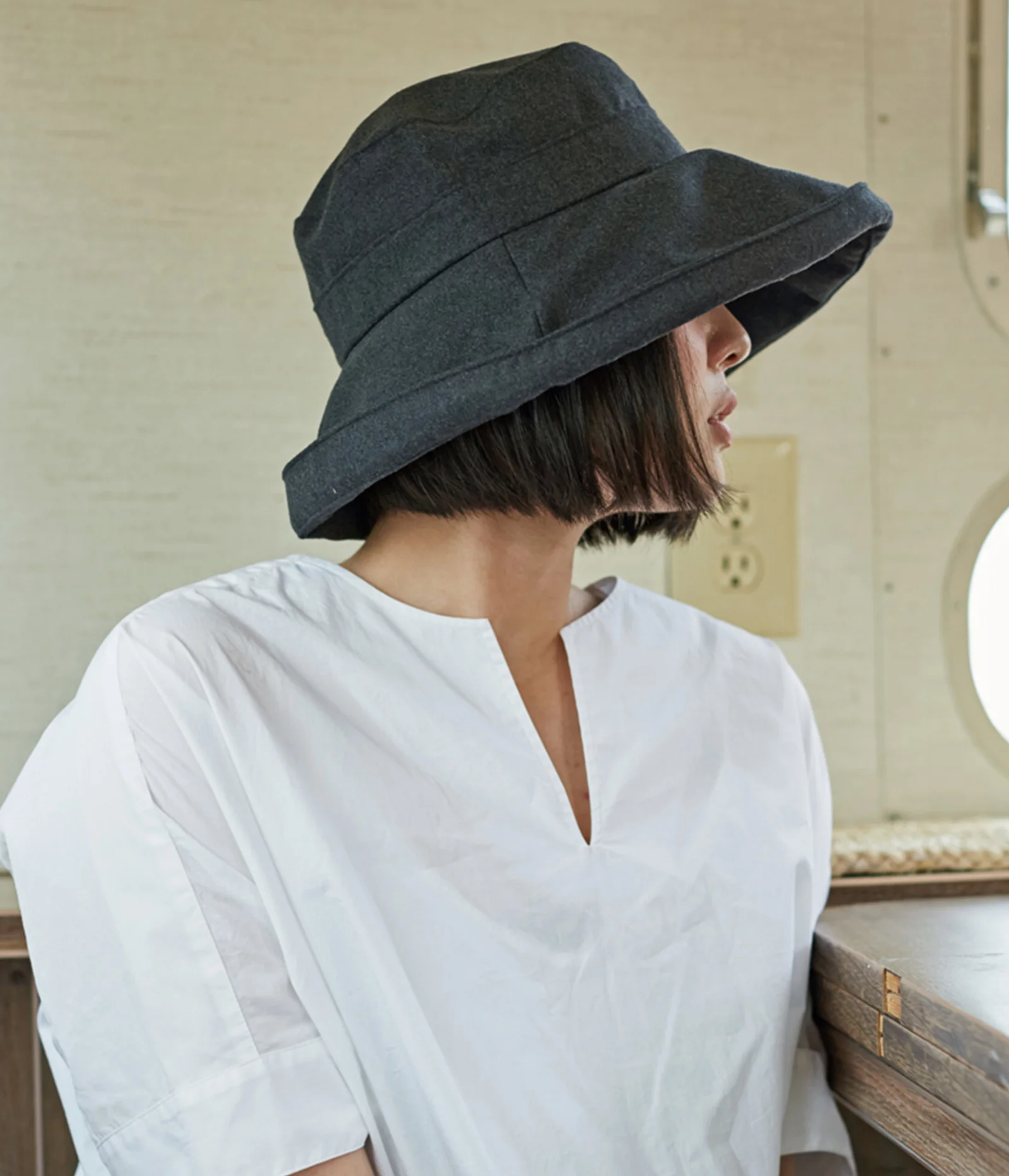 HIDE YOUR FACE OVER BUCKET HAT