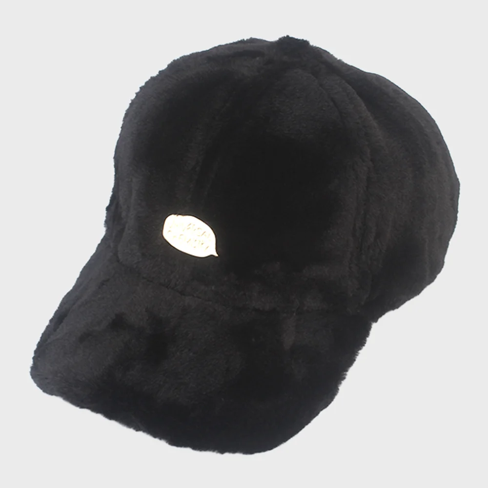 Bubble Black Fur Ballcap 毛球帽