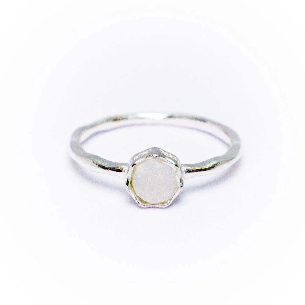 HR 177R_Rainbow Moonstone Ring (Silver 925)