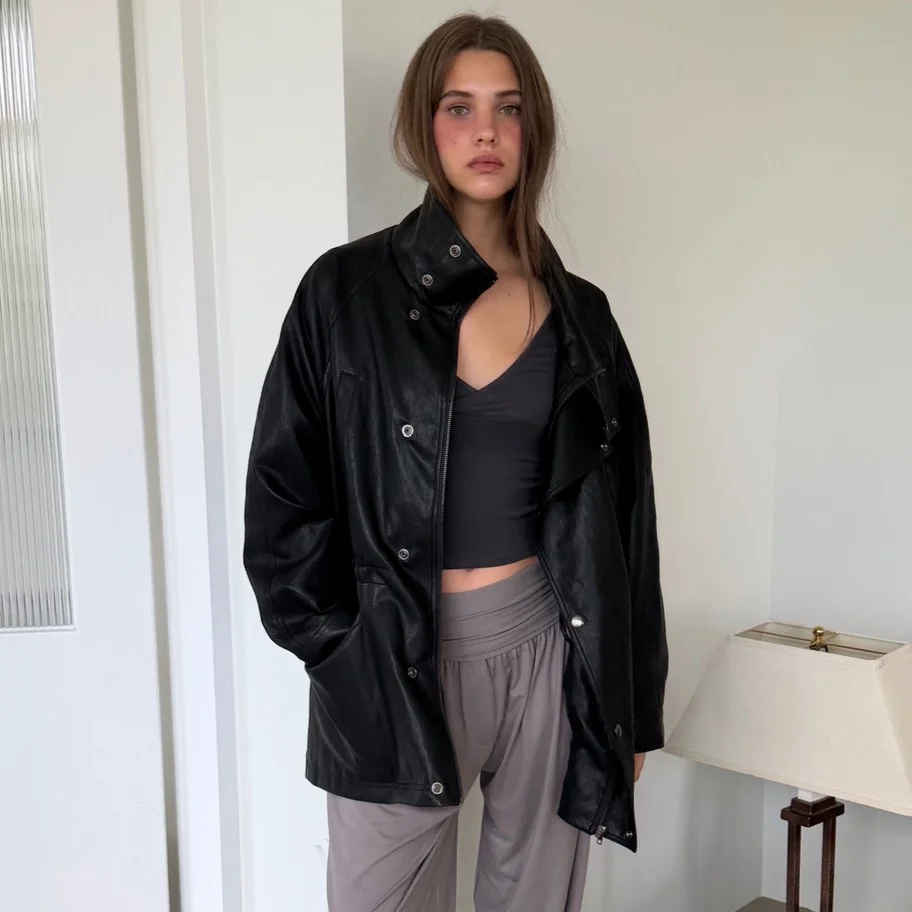 LEGACY STRING JUMPER (LEATHER BLACK)