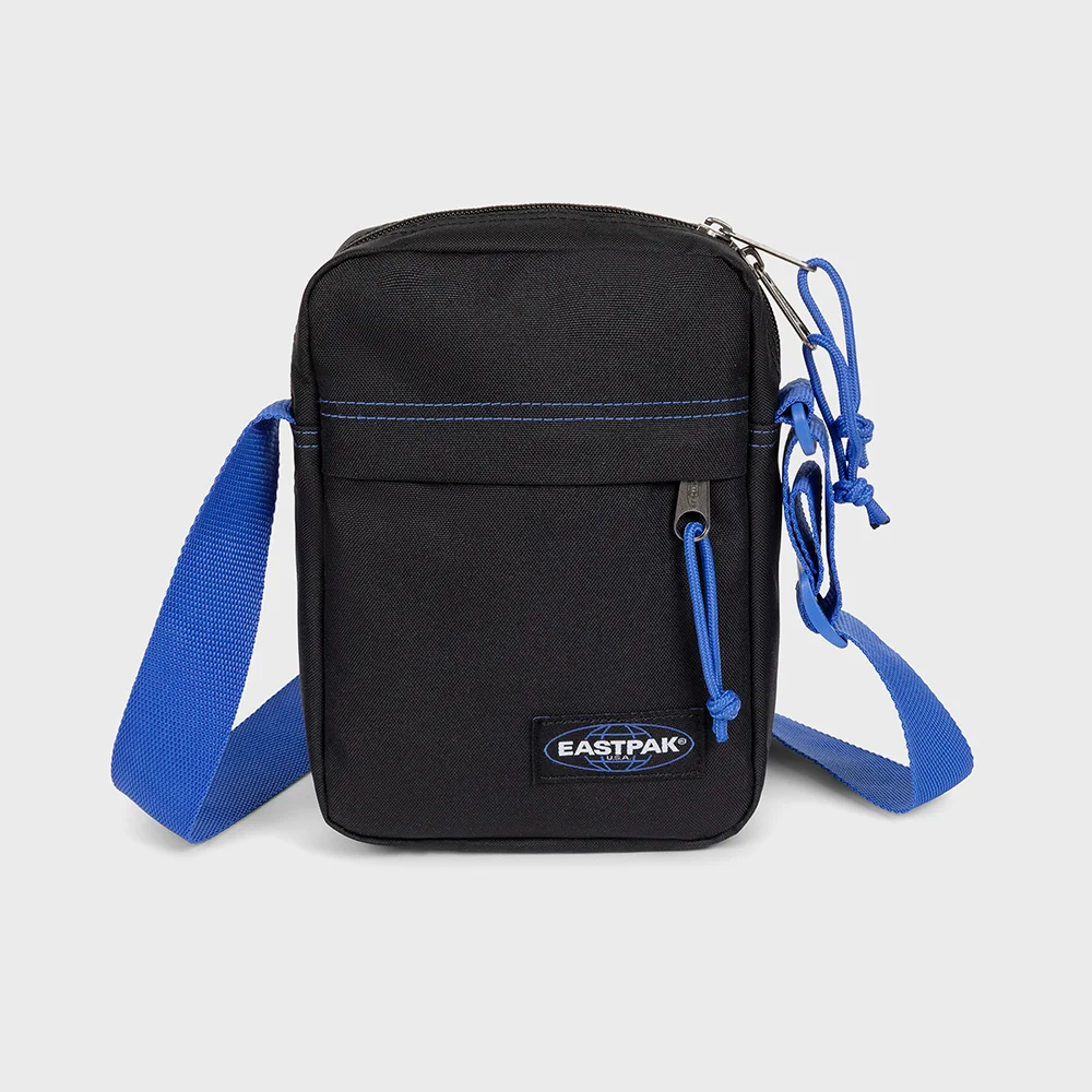 The One Kontrast Black Blue