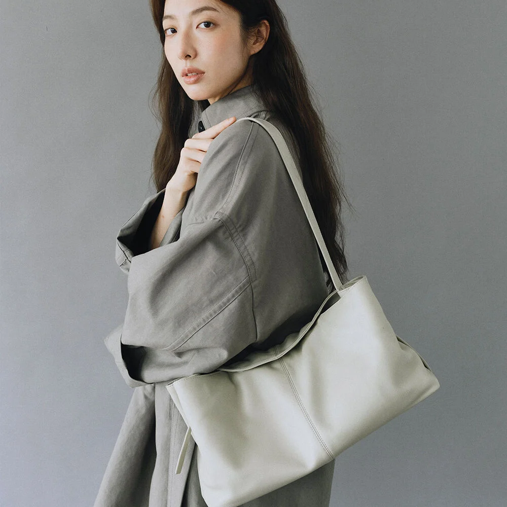 BRISE BAG (PORCELAIN WHITE)