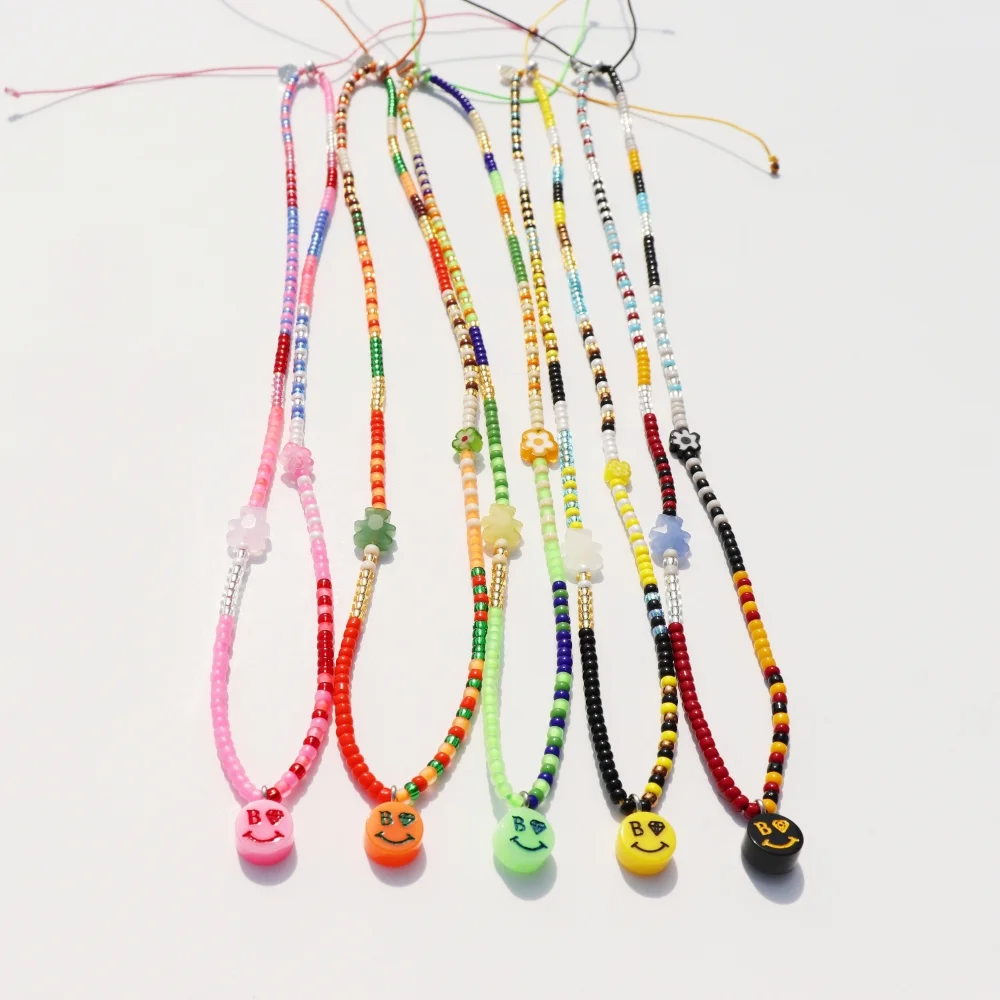 Kitsch motives charm beads knot Necklace Kitsch 笑臉 小熊 吊飾 串珠 細繩項鍊 繩結項鍊