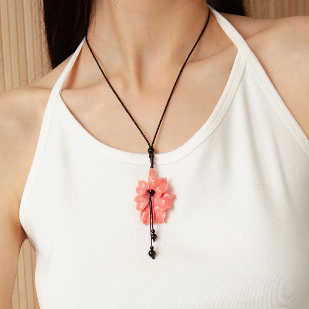 flower gemstone string necklace - pink