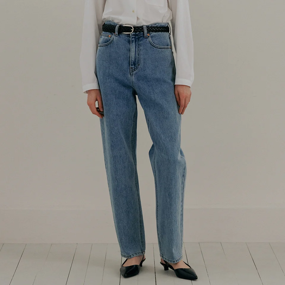 curved denim pants (light blue)