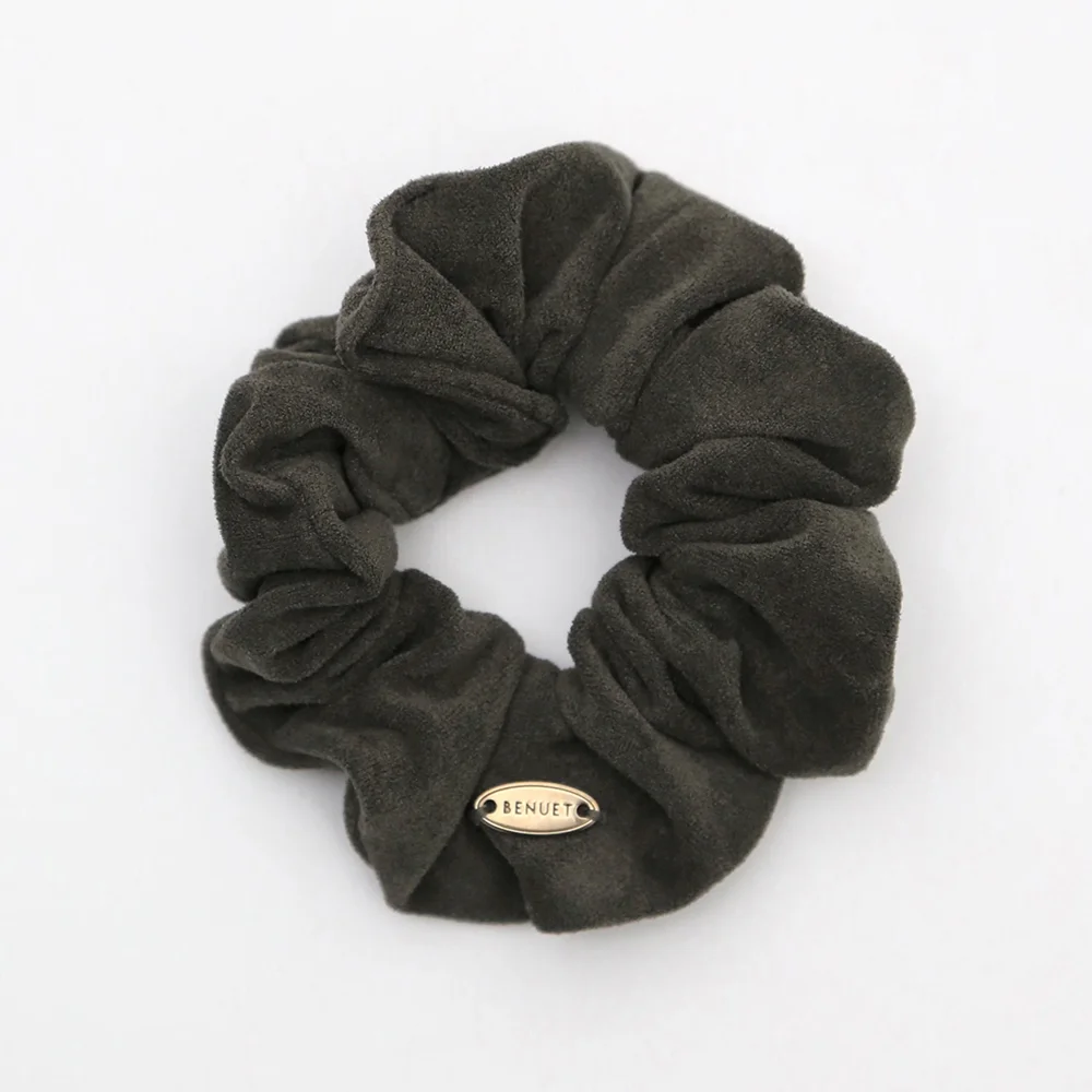 Suede Scrunchie_Khaki