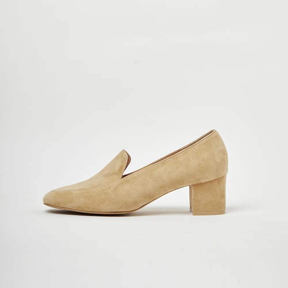 Goat Suede Pumps (Beige)