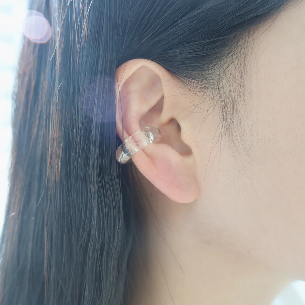 CLEAR EARCUFF