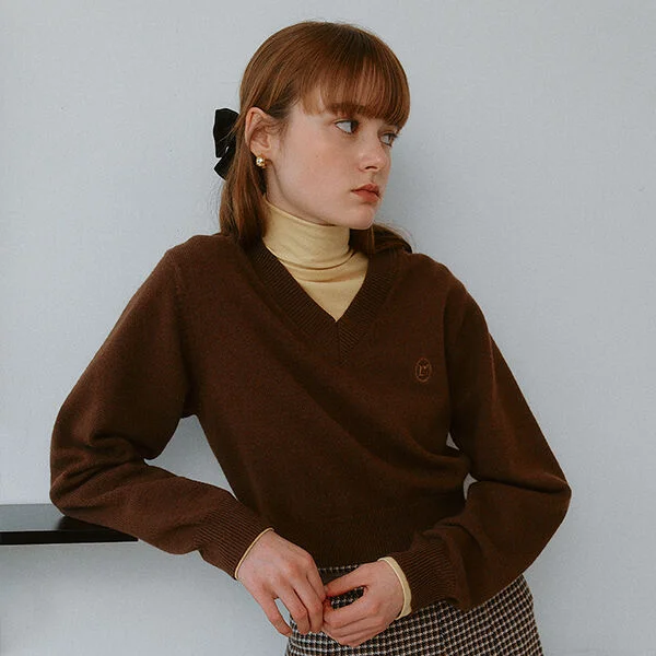 V NECK CROP KNIT BROWN