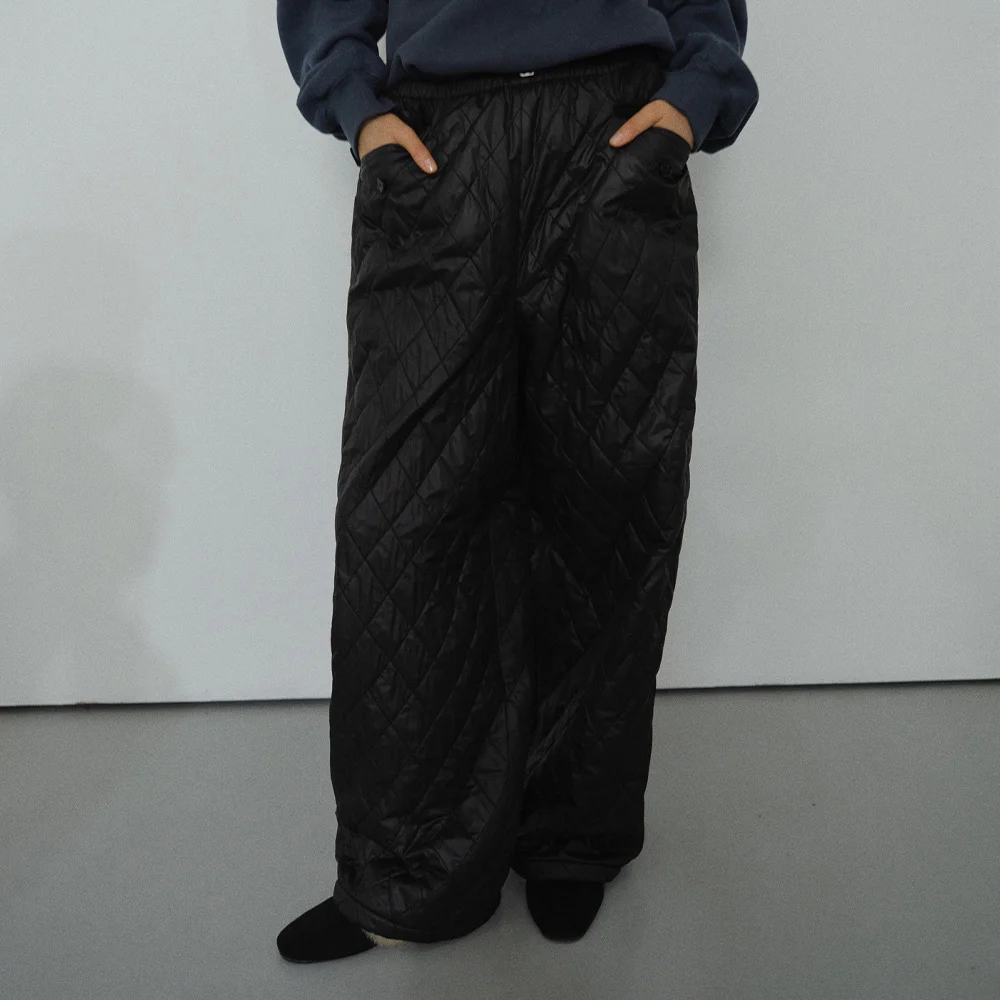 QUILTED BANDING PANTS - BLACK