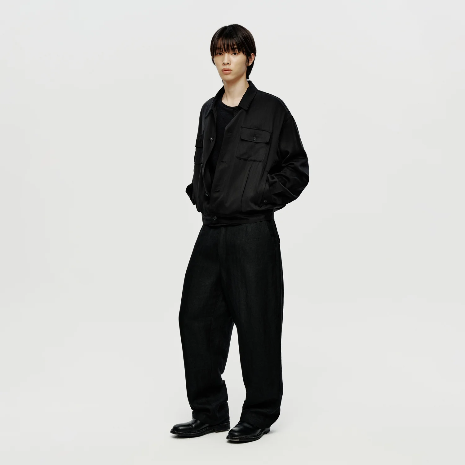 Linen Tapered Trousers - Black