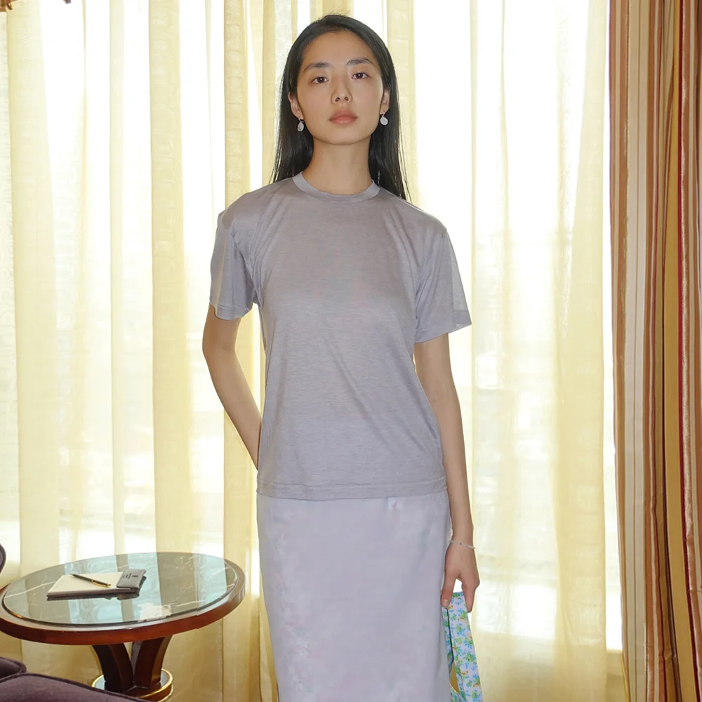 Lumi Tee_Grey