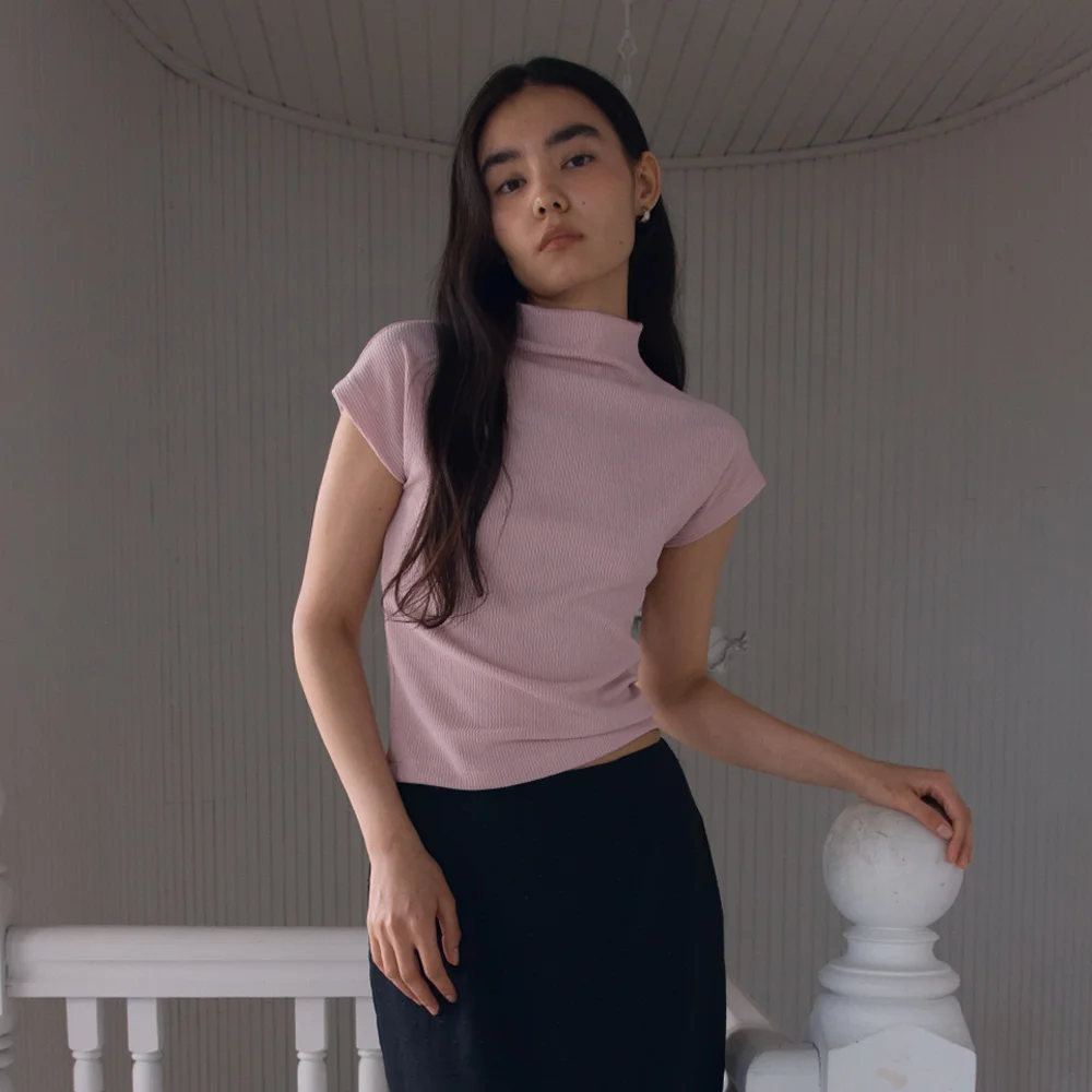 Half-neck Rib Top (Light Pink)