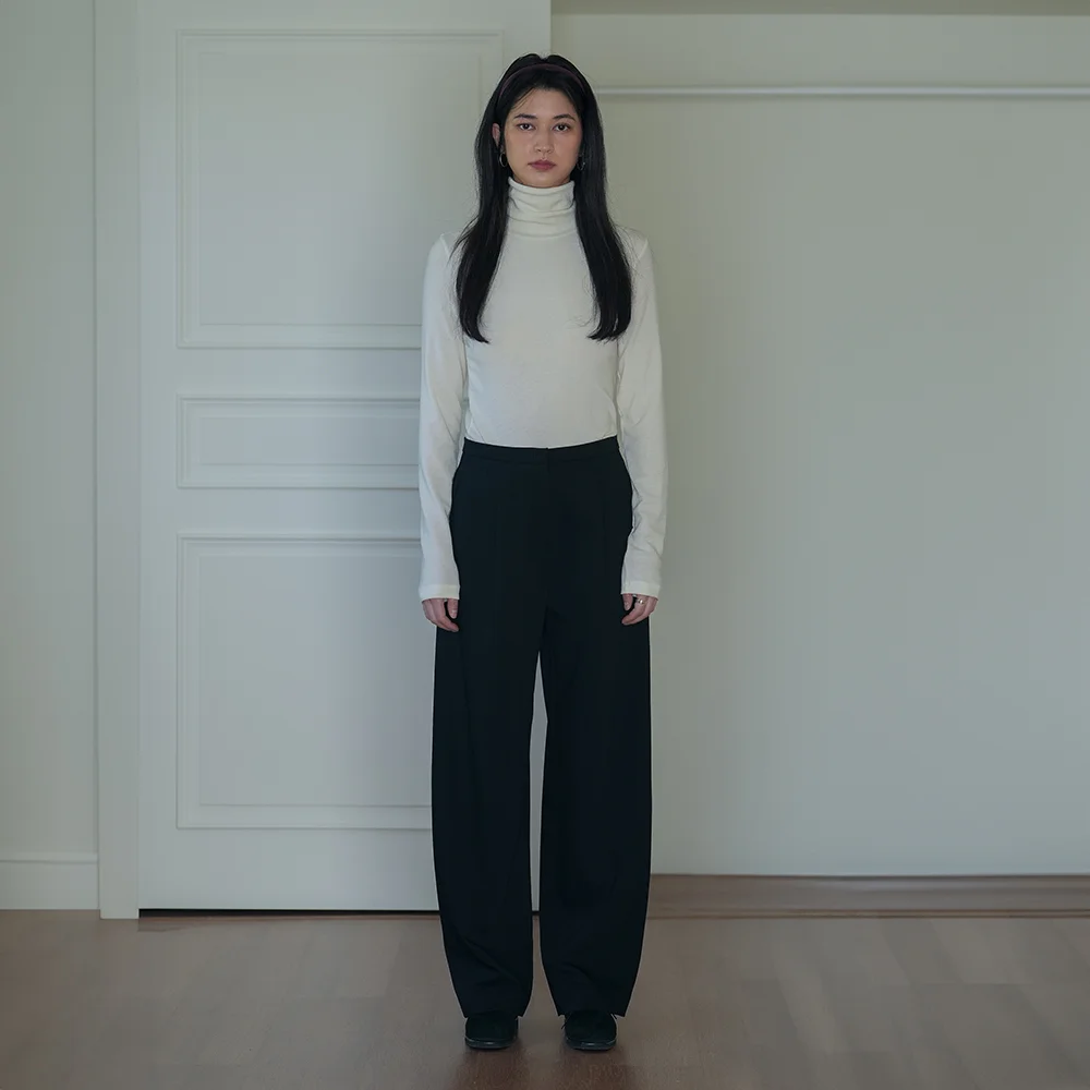 Tory turtleneck T-shirt (Ivory)