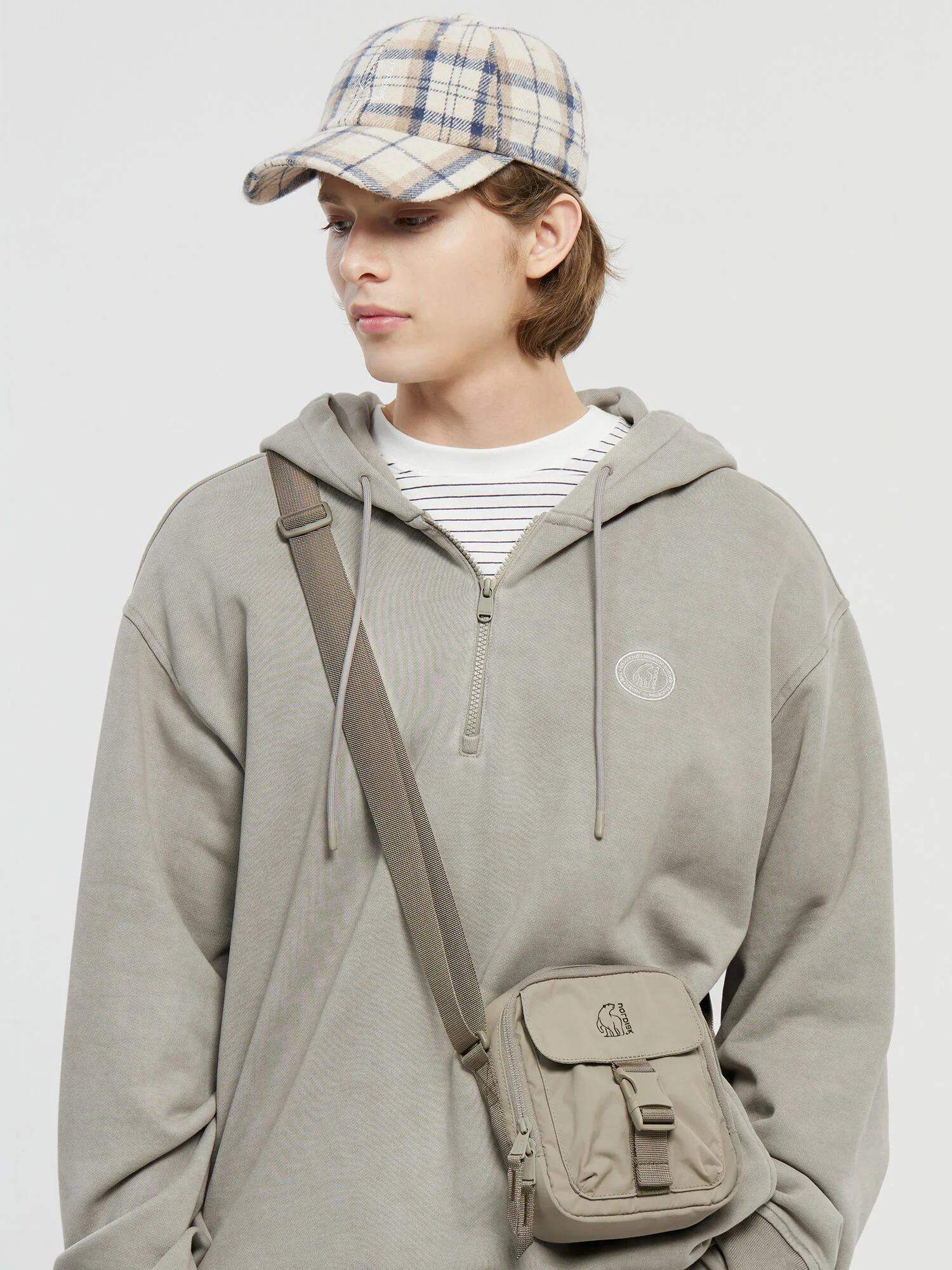 斜揹袋 S_K.BEIGE_OUF25B06KE
