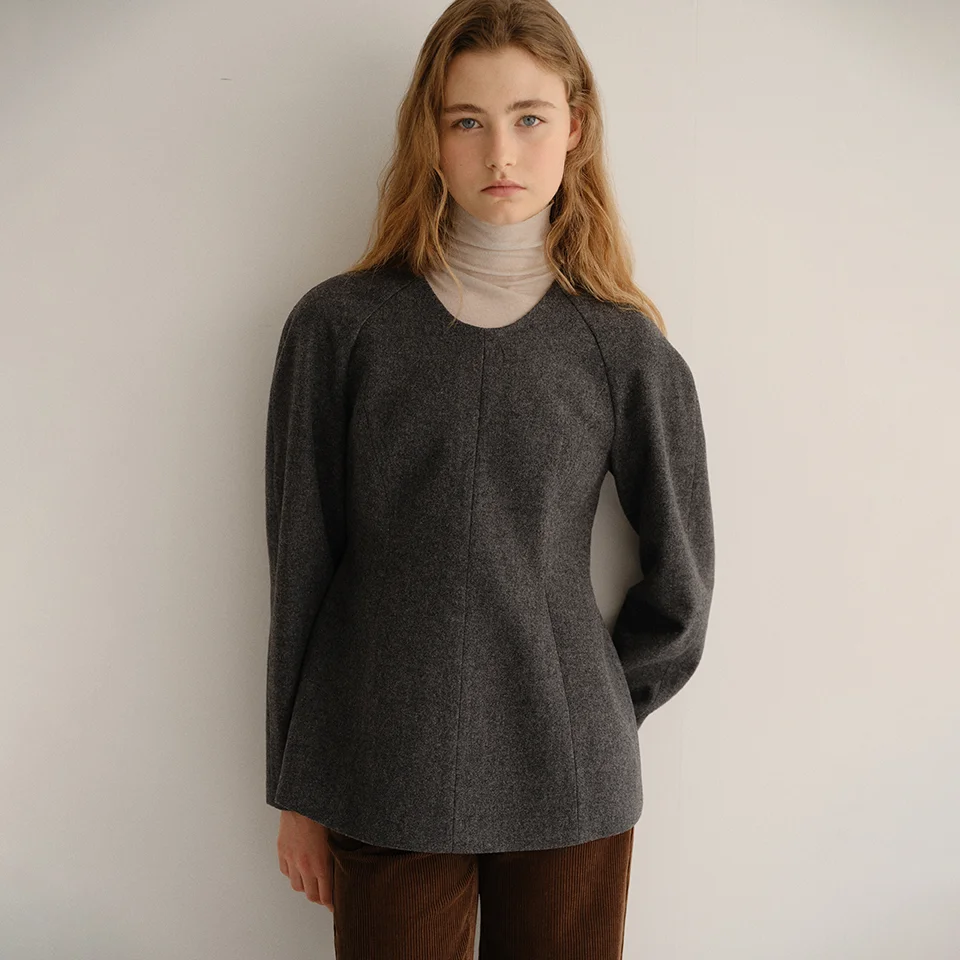 wool silhouette blouse (charcoal)