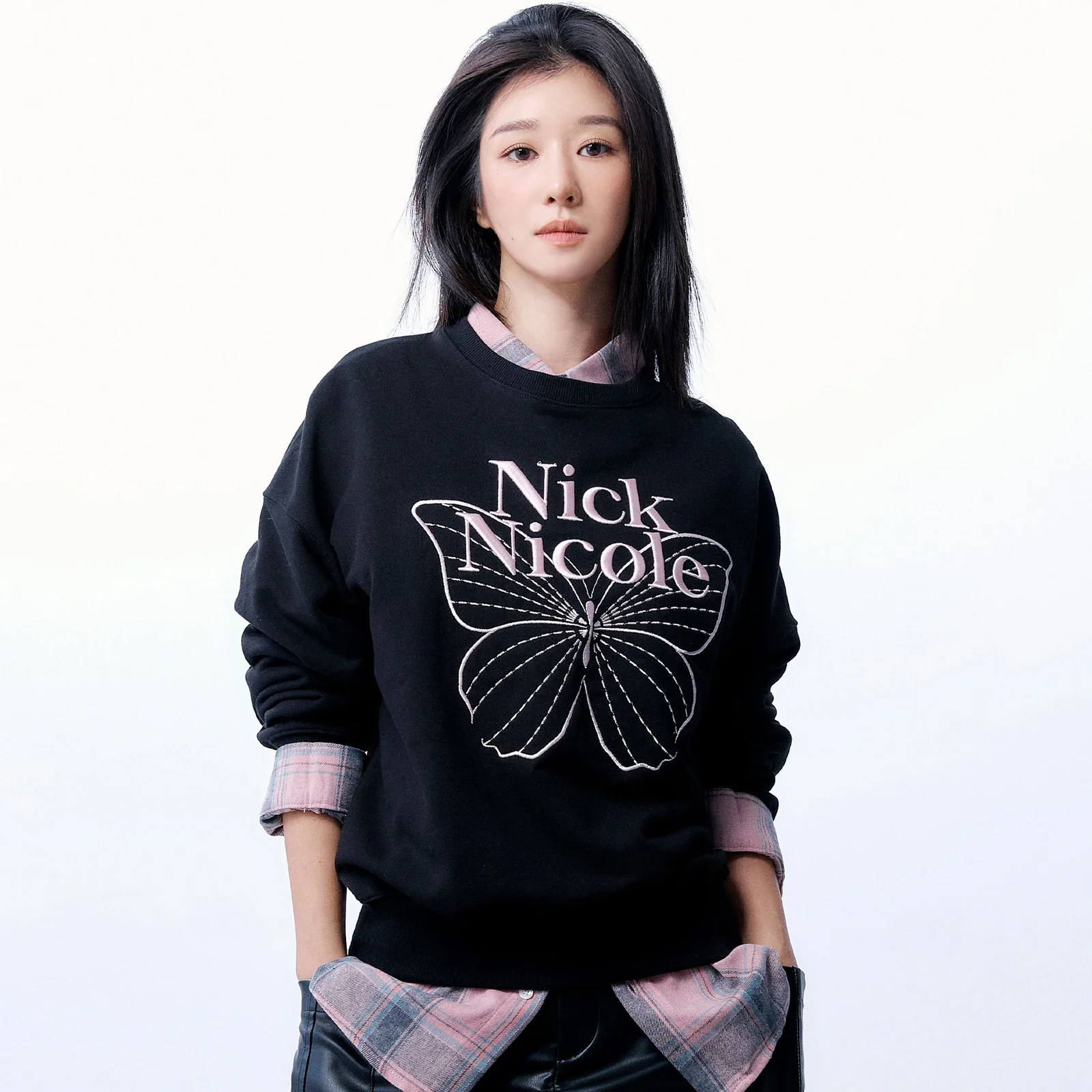 VOLUME BUTTERFLY SIGNATURE SWEATSHIRT_BLACK PINK