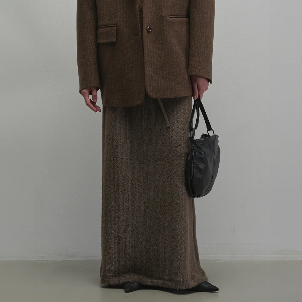 Texture Long Skirt (mocha)