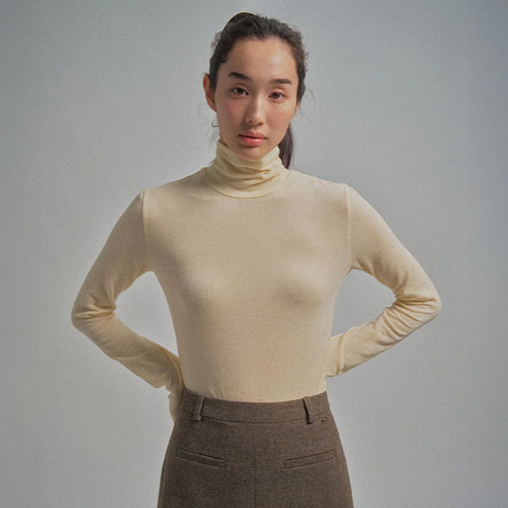 SHEERLY TURTLE TEE_LIGHT YELLOW