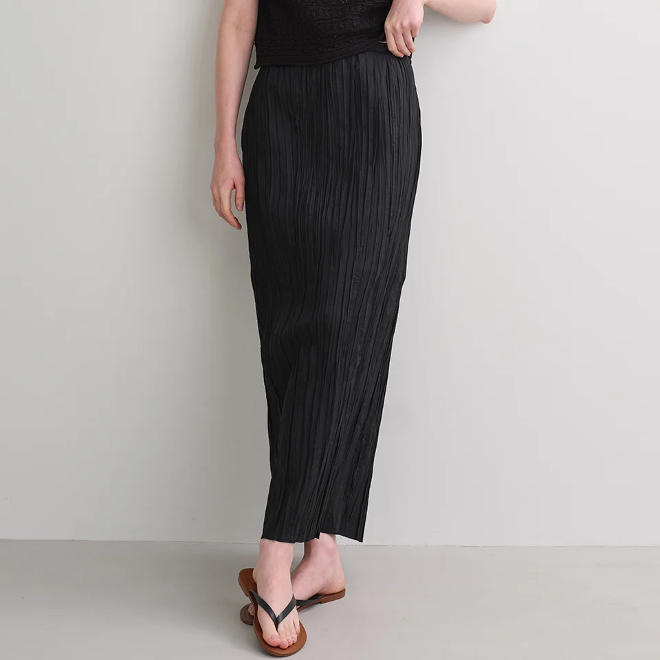 pleats long skirt (black)