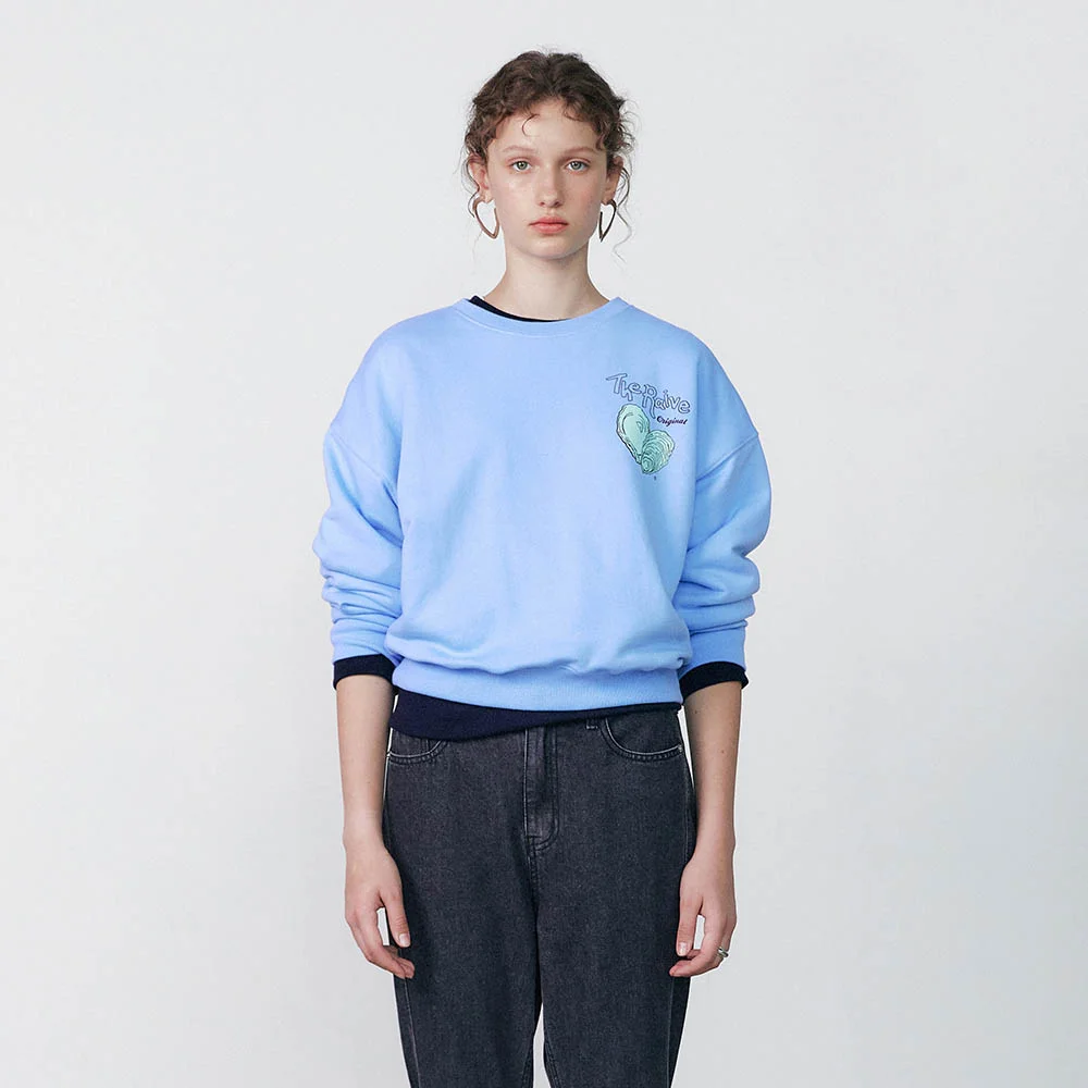The Shell Heart Graphic Sweatshirt in Blue VW3AE108-22