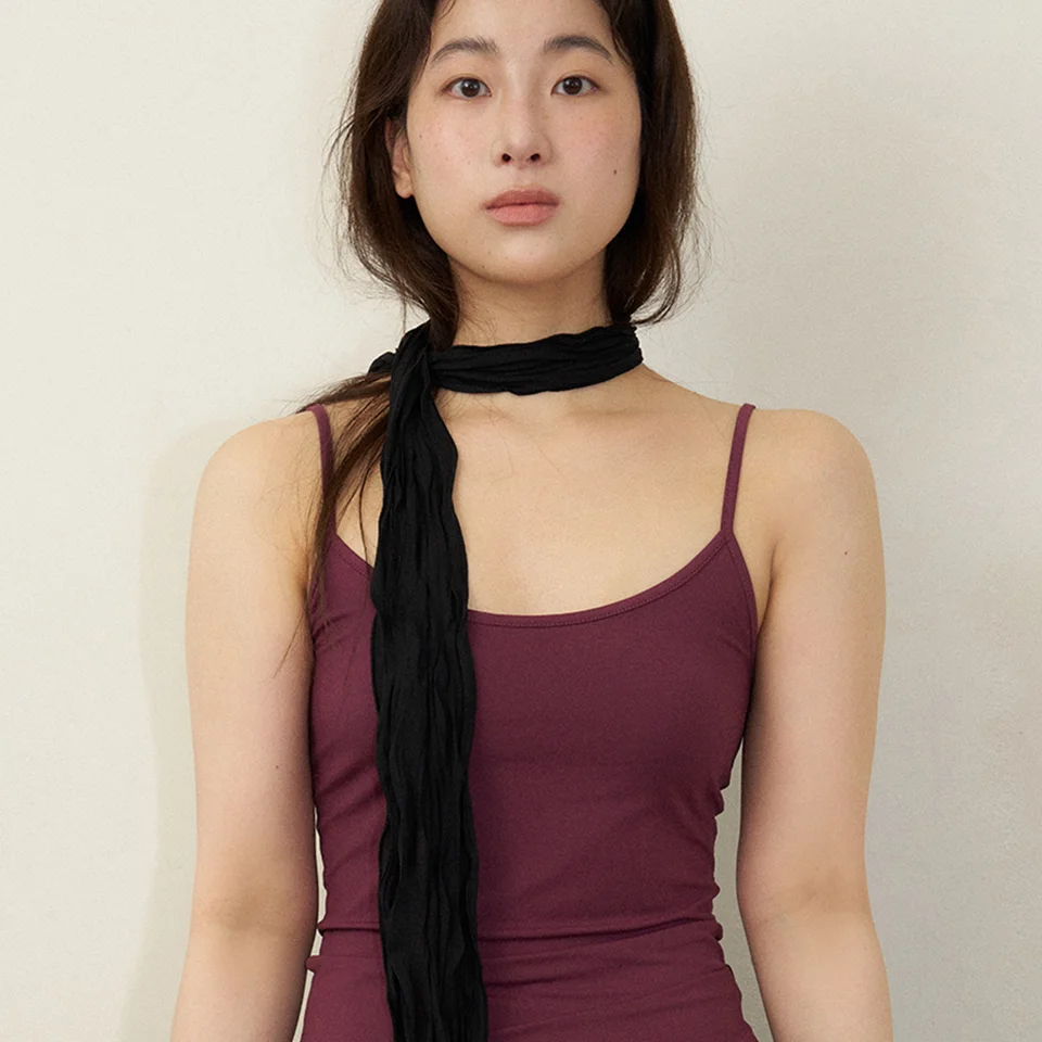 soft wrinkle long scarf - black
