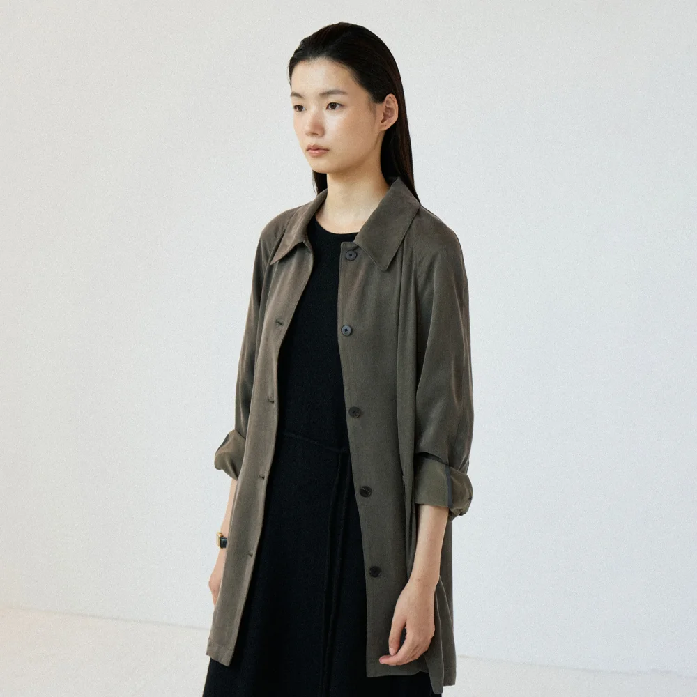 SIKEN ROBE JACKET (ASH KHAKI)